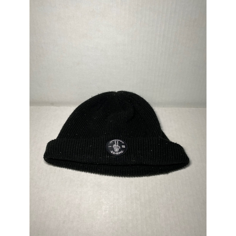 Billabong Space Bat Killer Black Ribbed Knit Cuffed Beanie Hat Peace Sign Patch